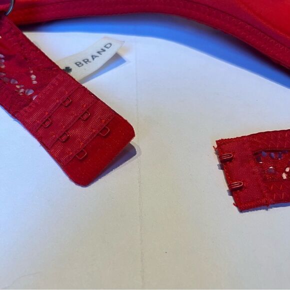 Lucky Brand Bra Red 36D Padded, adjustable straps - Picture 3 of 8